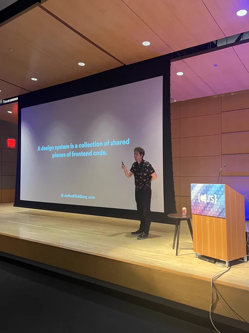 Picture of Josh Goldberg, Open Source Developer presenting at LibertyJS