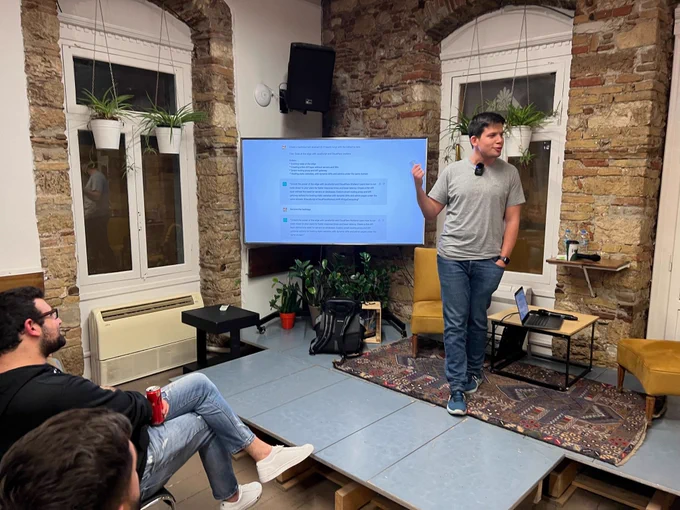 Antonis Kalipetis is presenting "Code at the edge with JavaScript and Cloudfare workers" at the 44th GreeceJS meetup.