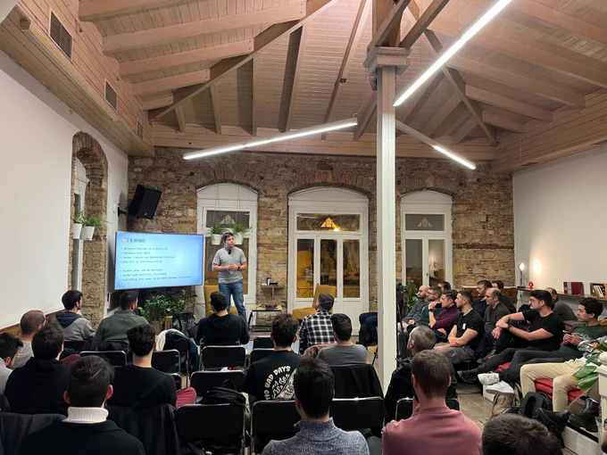 Antonis Kalipetis is presenting "Code at the edge with JavaScript and Cloudfare workers" at the 44th GreeceJS meetup.