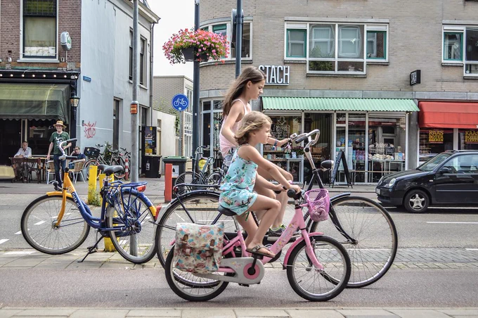 “Kids make mistakes. Kids get distracted. It's our responsibility when designing cities to think, what is that child's experience and how do I ensure what I'm doing will have a positive impact. as opposed to putting the burden on their caregiver to ensure they're safe.”

https://biketalk.org/2025/10/2541-countering-car-culture/