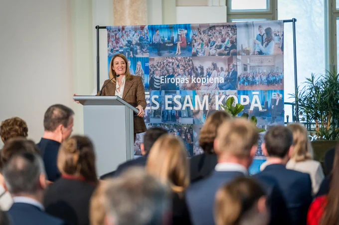 The President of the European Parliament Roberta Metsola with young people in Riga, Latvia.