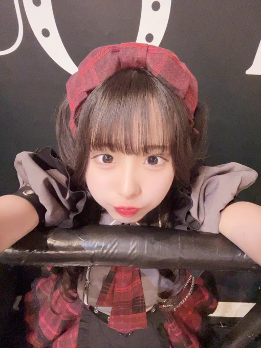 5/23 あの頃の北九州界隈LIVE vol.1

💗2部セトリ

①シャウト・シャトル
②初恋リバイバル
③Dear my⋯
④OIDEMASE!! ～極楽～