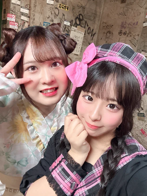 にしこちゃん！！(今西ゆうたｻﾝ)
ヘアメ🎀と浴衣ドレスかわいすぎた！！！とっても似合ってました(◍>ᴗ<◍)いっぱいお話できてうれしかったーーーーーーーー！！！！！
にしこちゃんってよぶのにはまってます( ◜︎︎𖥦◝ )